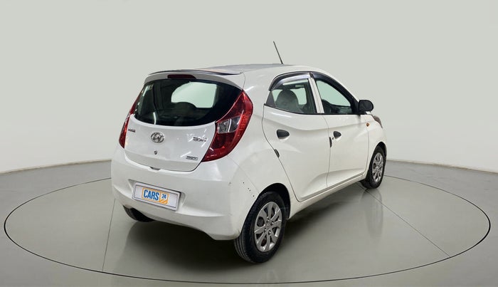 2016 Hyundai Eon MAGNA +, Petrol, Manual, 82,714 km, Right Back Diagonal