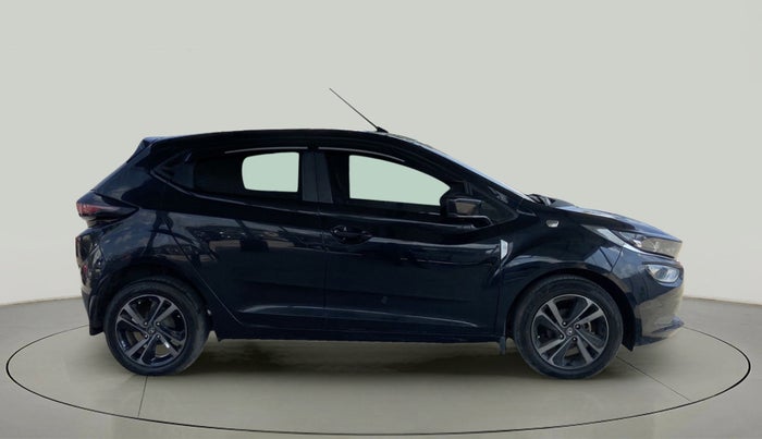 2022 Tata ALTROZ XZ PLUS I-TURBO PETROL DARK EDITION, Petrol, Manual, 20,146 km, Right Side View