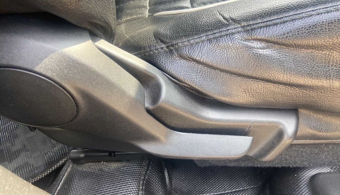 2020 Maruti Baleno DELTA PETROL 1.2, Petrol, Manual, 16,886 km, Driver Side Adjustment Panel