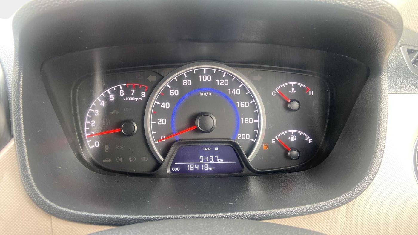 2018 Hyundai Grand i10 SPORTZ 1.2 KAPPA VTVT, Petrol, Manual, 18,417 km, Odometer Image