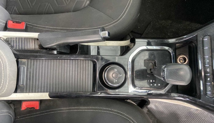 2020 Tata NEXON XZA PLUS (O) DIESEL DUAL TONE, Diesel, Automatic, 37,694 km, Gear Lever