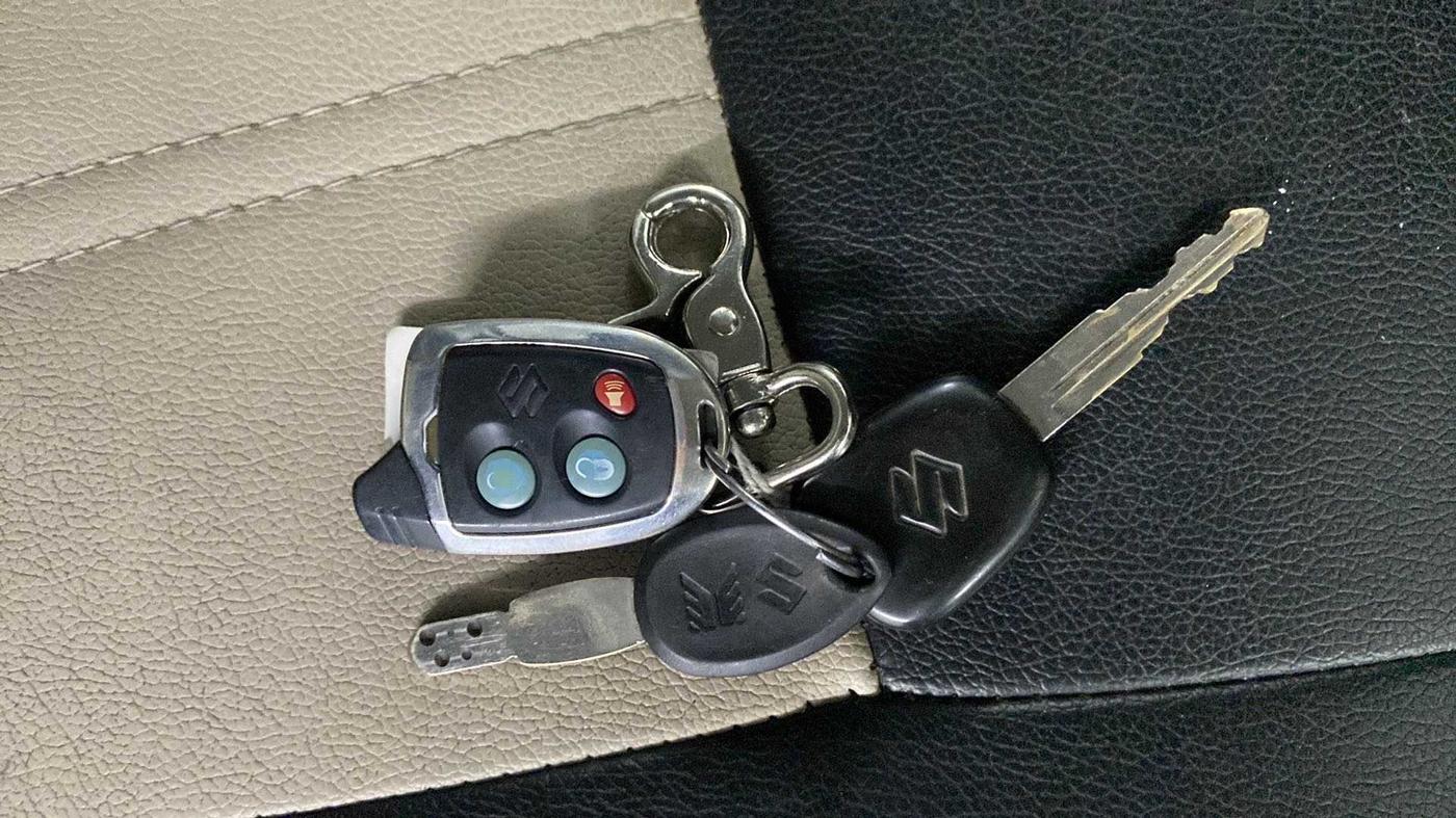 2018 Maruti Wagon R 1.0 LXI CNG, CNG, Manual, 16,412 km, Key Close Up
