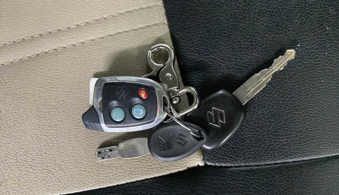2018 Maruti Wagon R 1.0 LXI CNG, CNG, Manual, 16,412 km, Key Close Up