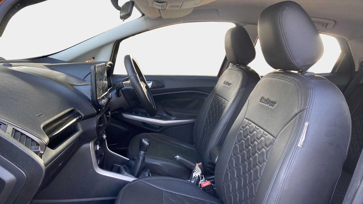 2018 Ford Ecosport TITANIUM 1.5L PETROL, Petrol, Manual, 28,915 km, Right Side Front Door Cabin