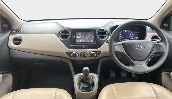2017 Hyundai Grand i10 MAGNA 1.2 KAPPA VTVT, Petrol, Manual, 30,346 km, Dashboard