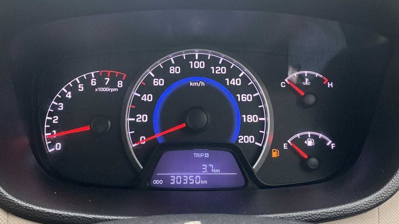 2017 Hyundai Grand i10 MAGNA 1.2 KAPPA VTVT, Petrol, Manual, 30,346 km, Odometer Image