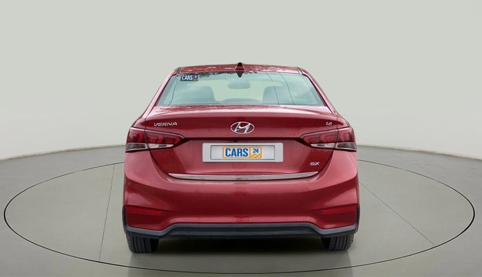2018 Hyundai Verna 1.6 VTVT SX O, Petrol, Manual, 43,477 km, Back/Rear