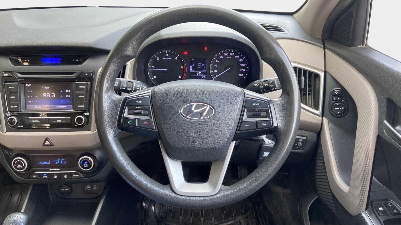 2016 Hyundai Creta SX 1.6 DIESEL, Diesel, Manual, 96,885 km, Steering Wheel Close Up