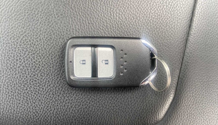 2020 Honda WR-V 1.2L I-VTEC VX MT, Petrol, Manual, 13,979 km, Key Close Up