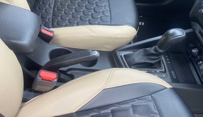 2019 Hyundai Elite i20 SPORTZ PLUS  1.2 CVT, Petrol, Automatic, 5,077 km, Gear Lever