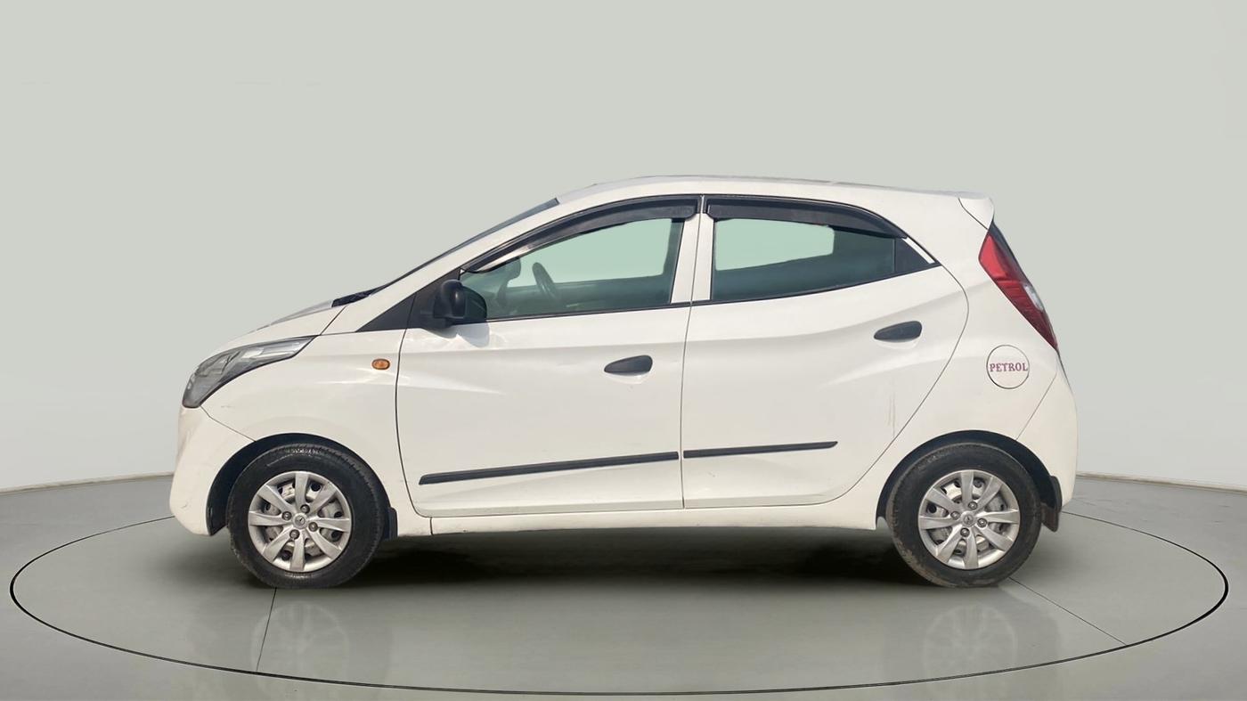 2018 Hyundai Eon ERA +, Petrol, Manual, 73,596 km, Left Side