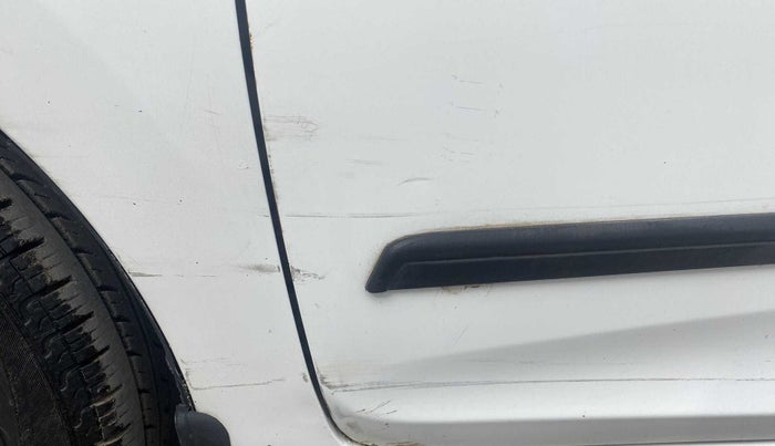 2018 Hyundai Eon ERA +, Petrol, Manual, 73,596 km, Front passenger door - Slightly dented