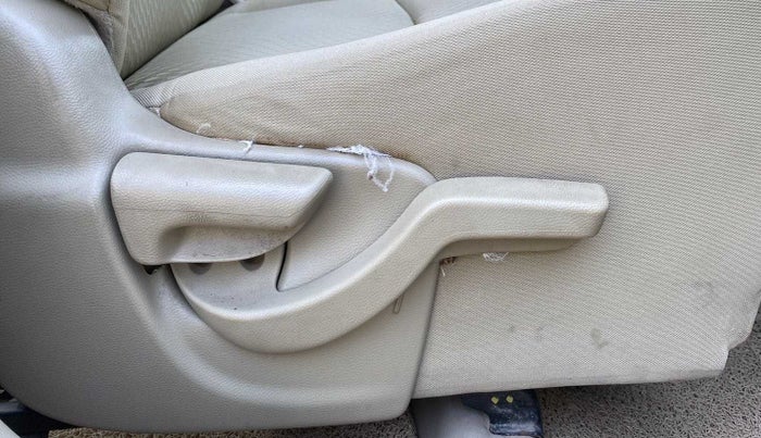 2015 Honda Amaze 1.2L I-VTEC S, Petrol, Manual, 60,808 km, Driver Side Adjustment Panel