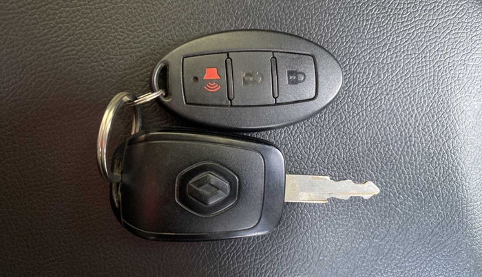 2017 Renault Kwid RXL 1.0 AMT, Petrol, Automatic, 29,341 km, Key Close Up