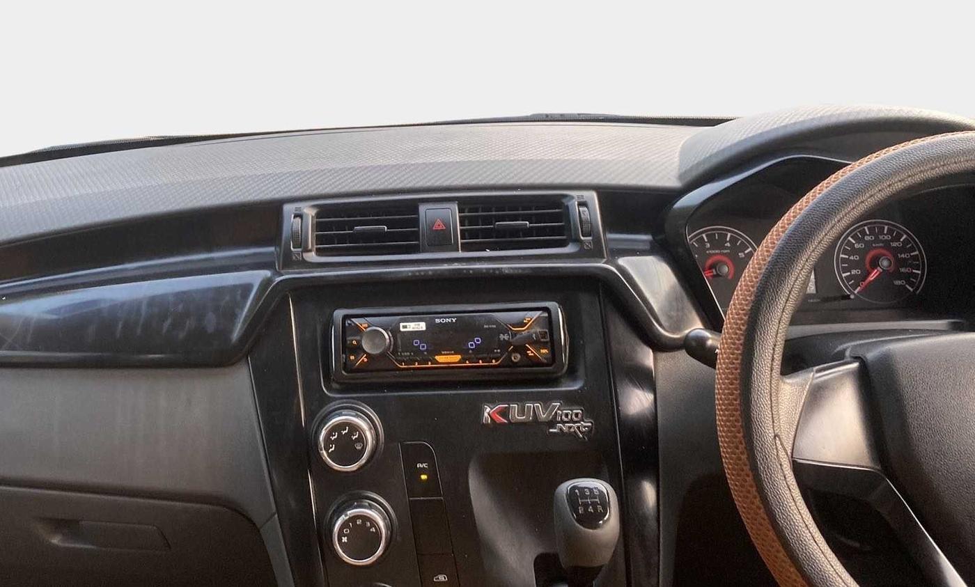 2018 Mahindra KUV 100 NXT K2 P 6 STR, Petrol, Manual, 52,257 km, Air Conditioner