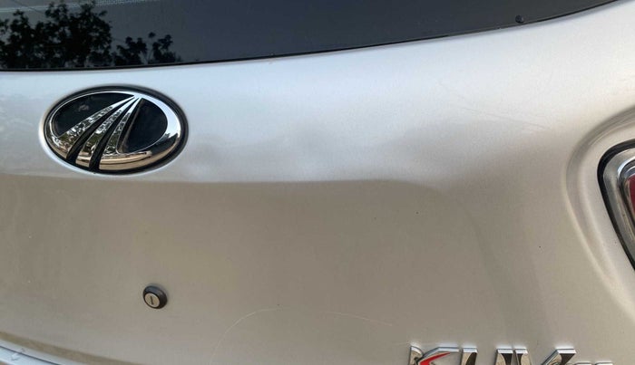 2018 Mahindra KUV 100 NXT K2 P 6 STR, Petrol, Manual, 52,257 km, Dicky (Boot door) - Slightly dented