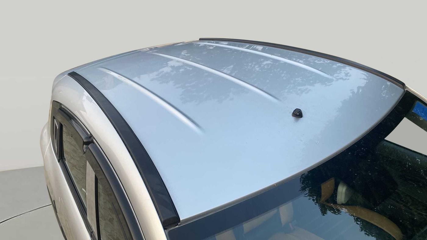 2018 Mahindra KUV 100 NXT K2 P 6 STR, Petrol, Manual, 52,257 km, Roof