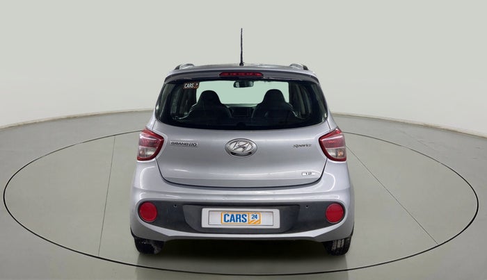 2019 Hyundai Grand i10 SPORTZ AT 1.2 KAPPA VTVT, Petrol, Automatic, 39,536 km, Back/Rear