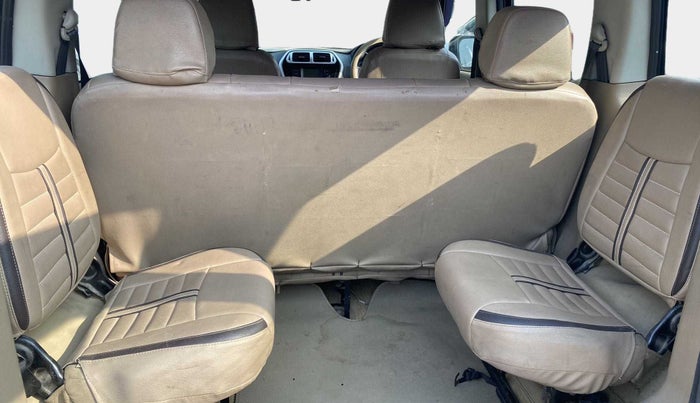 2015 Mahindra TUV300 T8, Diesel, Manual, 58,663 km, Third Seat Row ( optional )
