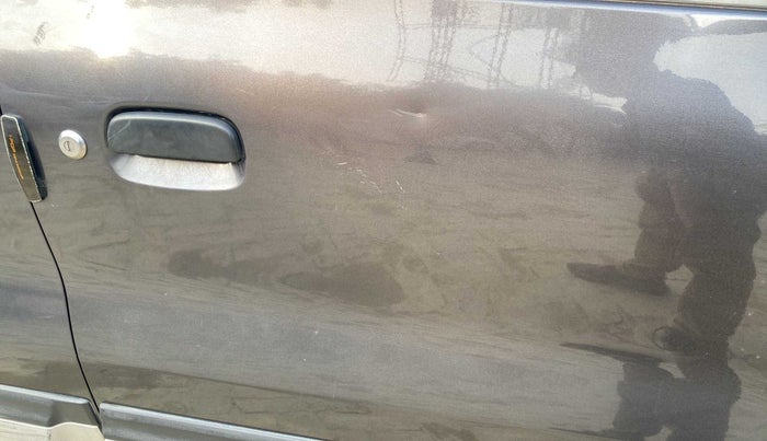 2019 Maruti S PRESSO VXI, Petrol, Manual, 30,279 km, Driver-side door - Slightly dented