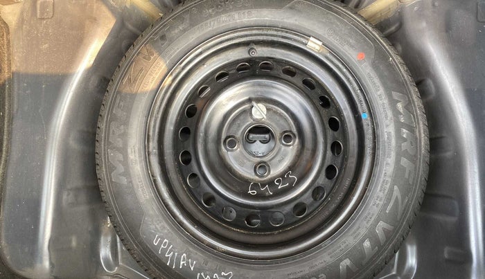 2019 Maruti S PRESSO VXI, Petrol, Manual, 30,279 km, Dicky (Boot door) - Tool missing