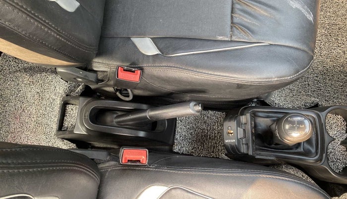 2019 Maruti S PRESSO VXI, Petrol, Manual, 30,279 km, Gear Lever