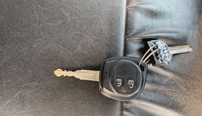 2019 Maruti S PRESSO VXI, Petrol, Manual, 30,279 km, Key Close Up