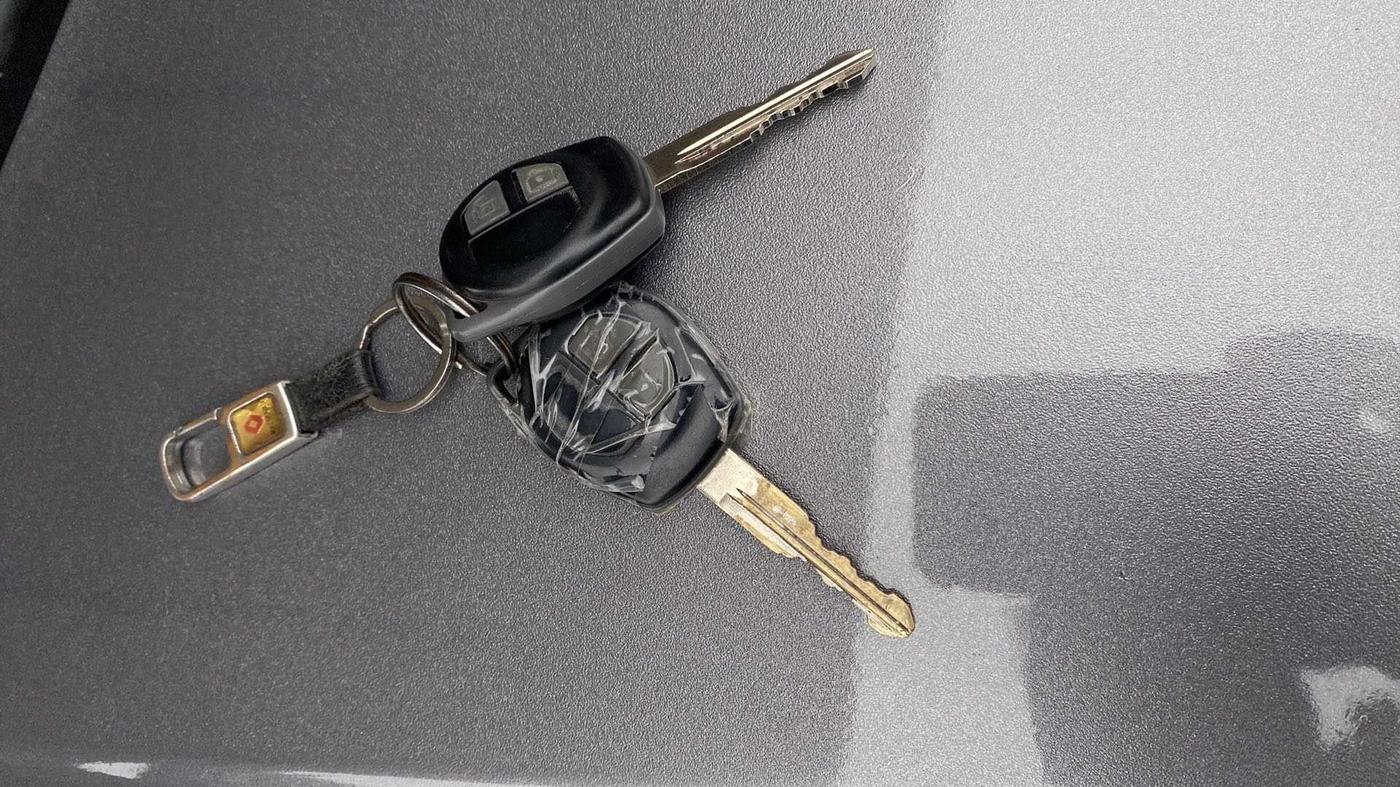 2013 Maruti Wagon R 1.0 VXI, Petrol, Manual, 83,541 km, Key Close Up