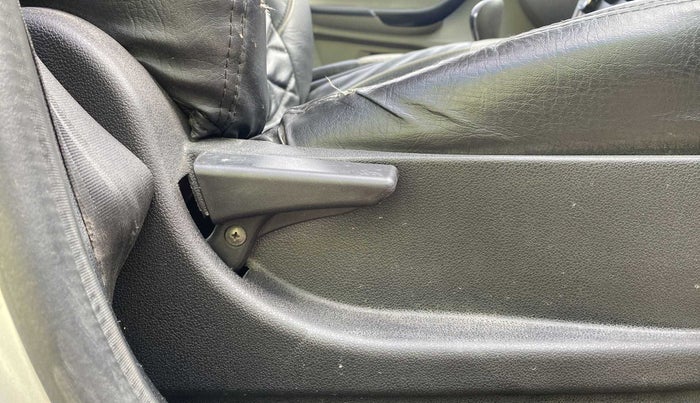 2019 Tata Tiago XZ PETROL, Petrol, Manual, 51,503 km, Driver Side Adjustment Panel