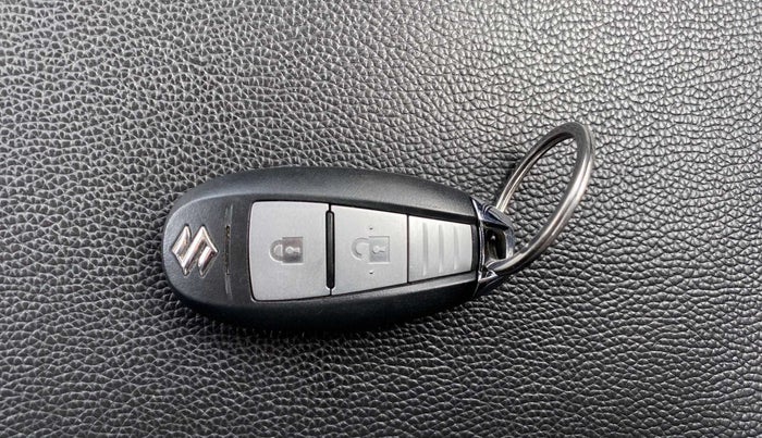 2020 Maruti Vitara Brezza VXI AT SHVS, Petrol, Automatic, 42,035 km, Key Close Up