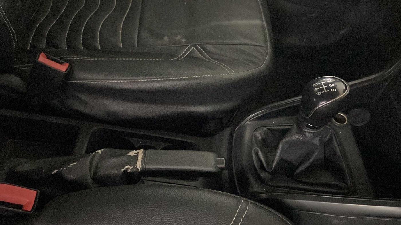 2019 Ford Ecosport TREND + 1.5L PETROL, Petrol, Manual, 36,027 km, Gear Lever