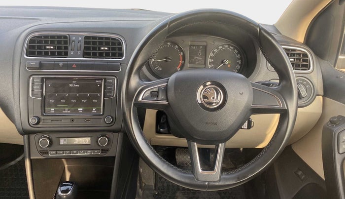 2018 Skoda Rapid STYLE 1.6 MPI AT, Petrol, Automatic, 19,644 km, Steering Wheel Close Up