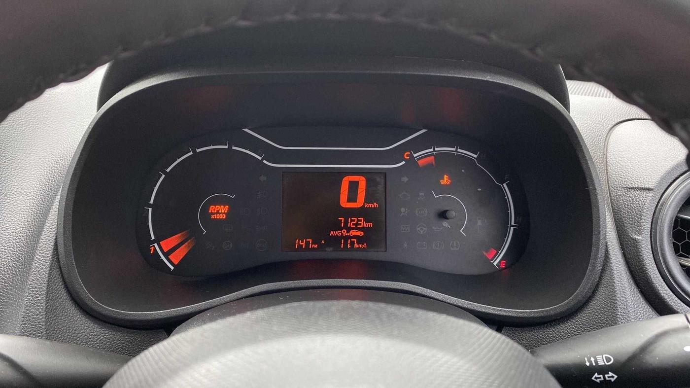 2021 Renault Kwid RXL 1.0, Petrol, Manual, 7,239 km, Odometer Image