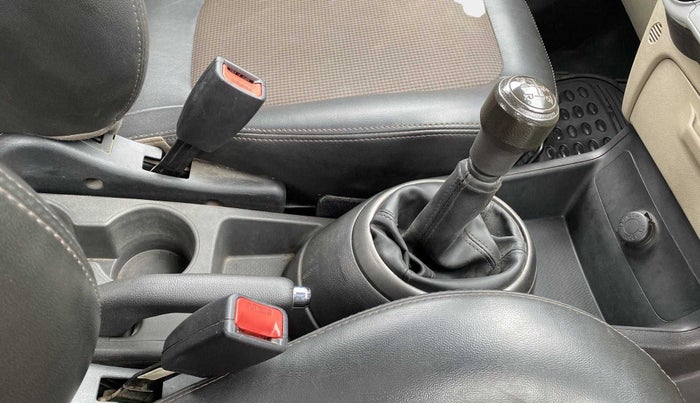 2012 Hyundai i20 ERA 1.2, Petrol, Manual, 32,046 km, Gear Lever