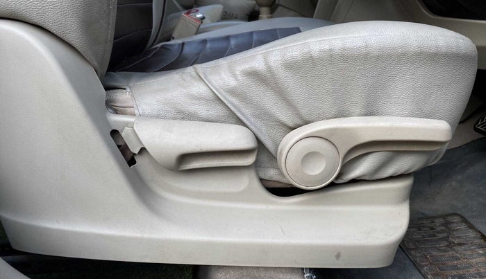 2015 Maruti Swift Dzire ZXI, Petrol, Manual, 52,072 km, Driver Side Adjustment Panel