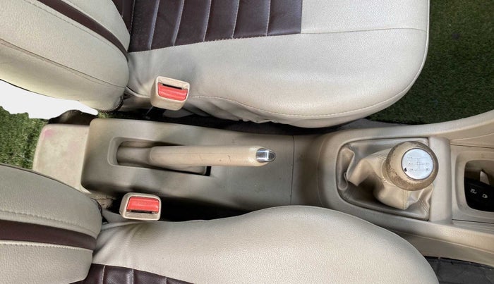 2015 Maruti Swift Dzire ZXI, Petrol, Manual, 52,072 km, Gear Lever