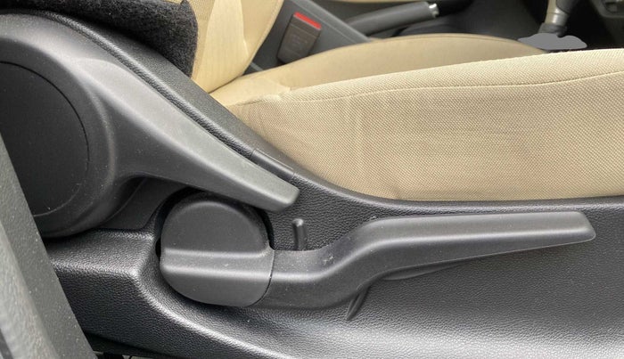 2022 Honda City 1.5L I-VTE V CVT, Petrol, Automatic, 14,437 km, Driver Side Adjustment Panel