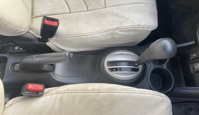 2016 Honda Brio VX AT, Petrol, Automatic, 55,095 km, Gear Lever
