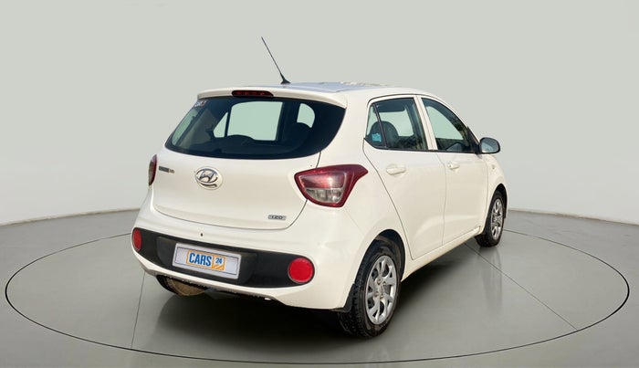 2017 Hyundai Grand i10 MAGNA U2 1.2 CRDI, Diesel, Manual, 99,881 km, Right Back Diagonal