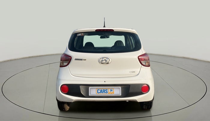 2017 Hyundai Grand i10 MAGNA U2 1.2 CRDI, Diesel, Manual, 99,881 km, Back/Rear