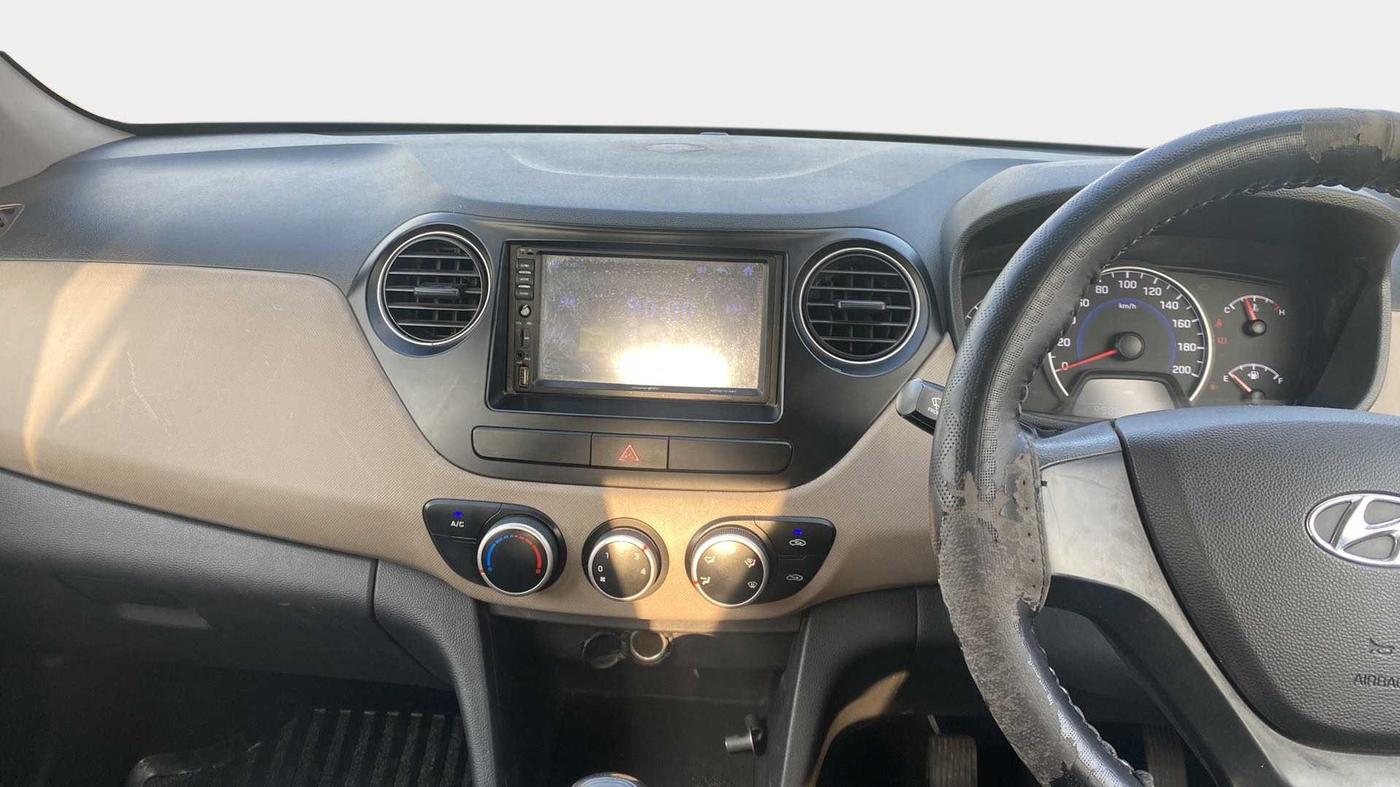 2017 Hyundai Grand i10 MAGNA U2 1.2 CRDI, Diesel, Manual, 99,881 km, Air Conditioner