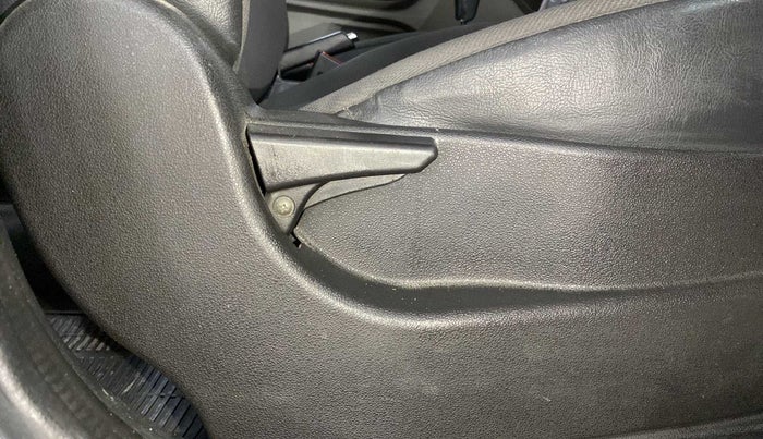 2019 Tata Tiago XTA PETROL, Petrol, Automatic, 59,683 km, Driver Side Adjustment Panel