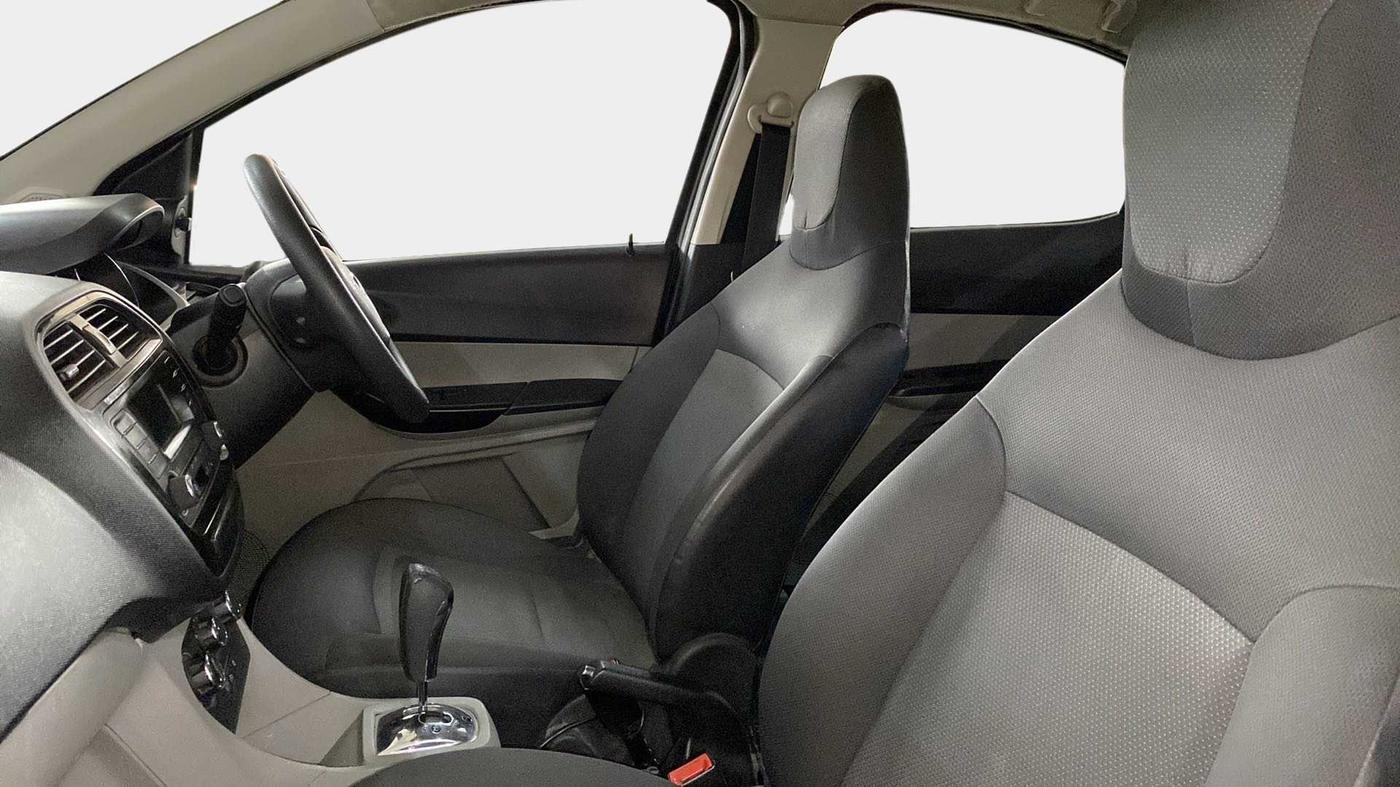 2019 Tata Tiago XTA PETROL, Petrol, Automatic, 59,683 km, Right Side Front Door Cabin