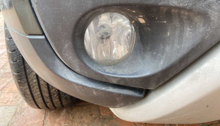 2016 Renault Duster 110 PS RXZ DIESEL, Diesel, Manual, 41,692 km, Right fog light - Not working