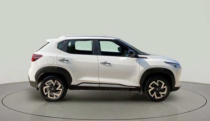 2022 Nissan MAGNITE XV MT, Petrol, Manual, 9,930 km, Right Side View