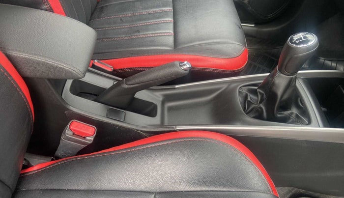 2021 Toyota Glanza G, Petrol, Manual, 17,967 km, Gear Lever