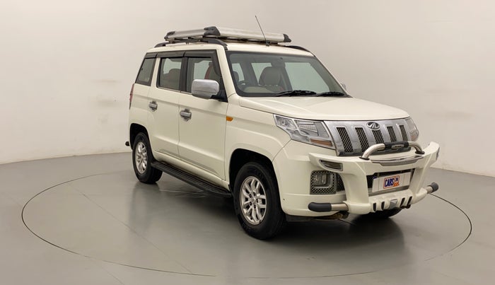 2017 Mahindra TUV300 T8, Diesel, Manual, 40,687 km, Right Front Diagonal