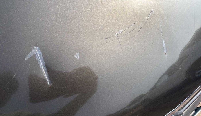 2014 Maruti Wagon R 1.0 VXI, Petrol, Manual, 45,976 km, Bonnet (hood) - Minor scratches