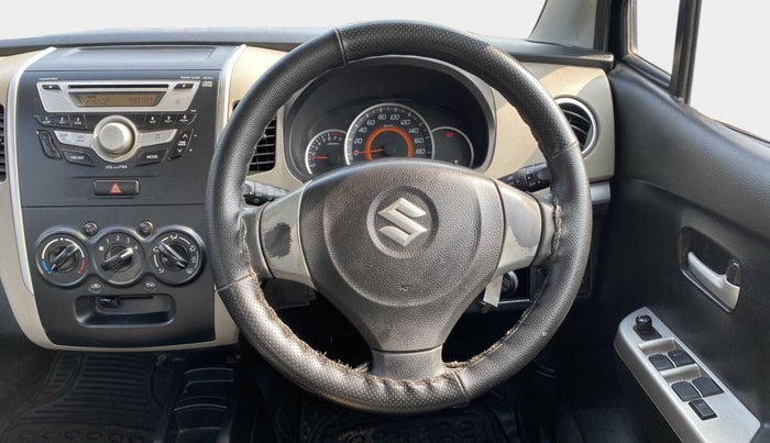 2014 Maruti Wagon R 1.0 VXI, Petrol, Manual, 45,976 km, Steering Wheel Close Up