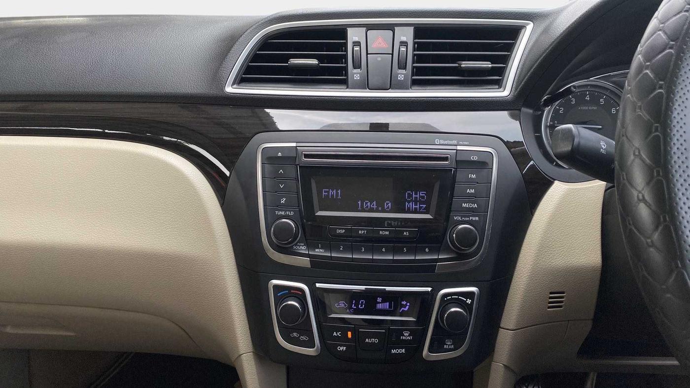 2018 Maruti Ciaz ZETA 1.4  MT PETROL, Petrol, Manual, 16,677 km, Air Conditioner